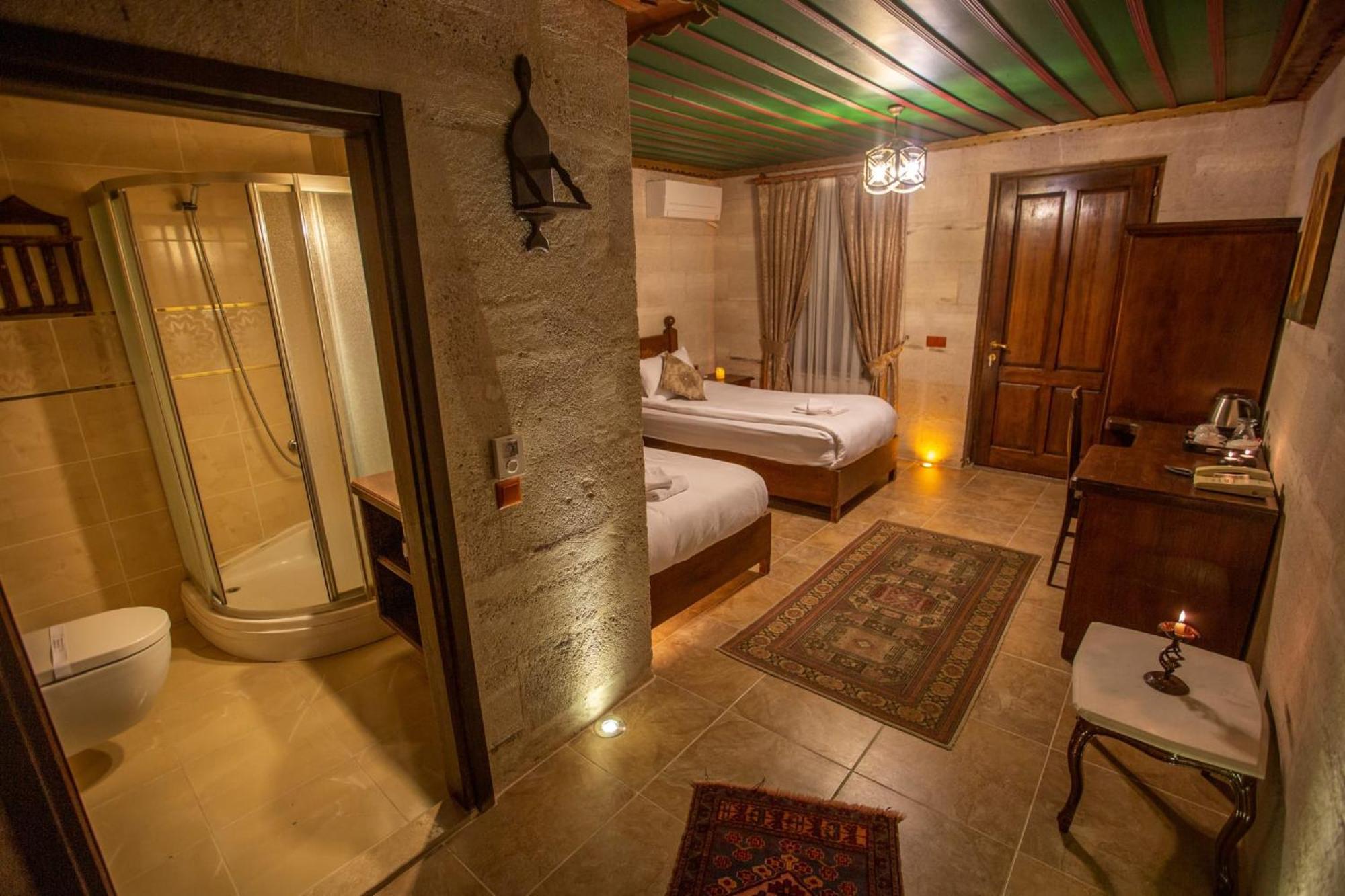 Hermes Cave Hotel อุตชิซาร์ ภายนอก รูปภาพ