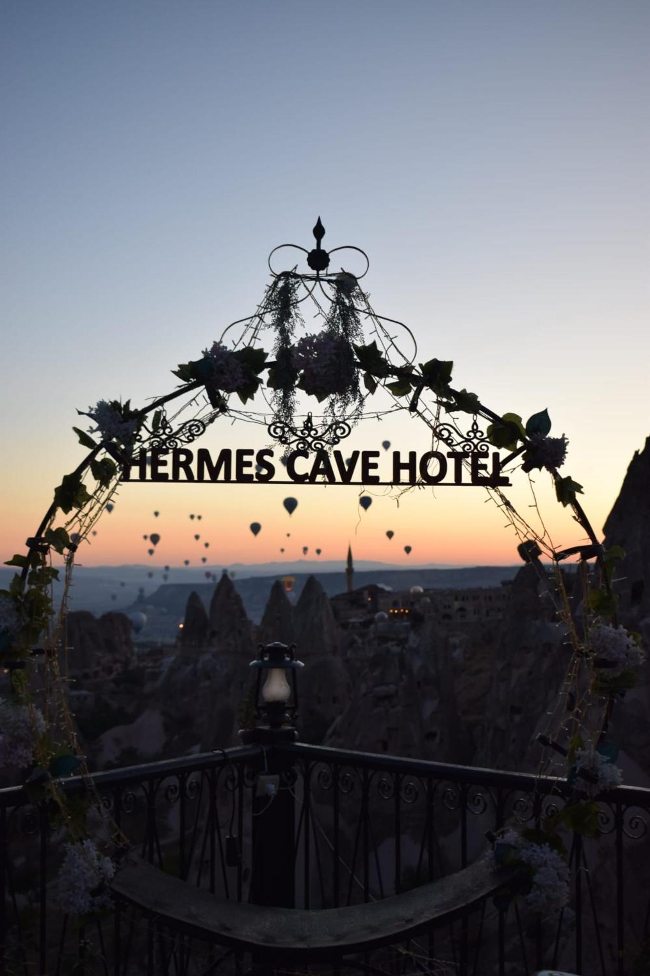 Hermes Cave Hotel อุตชิซาร์ ภายนอก รูปภาพ