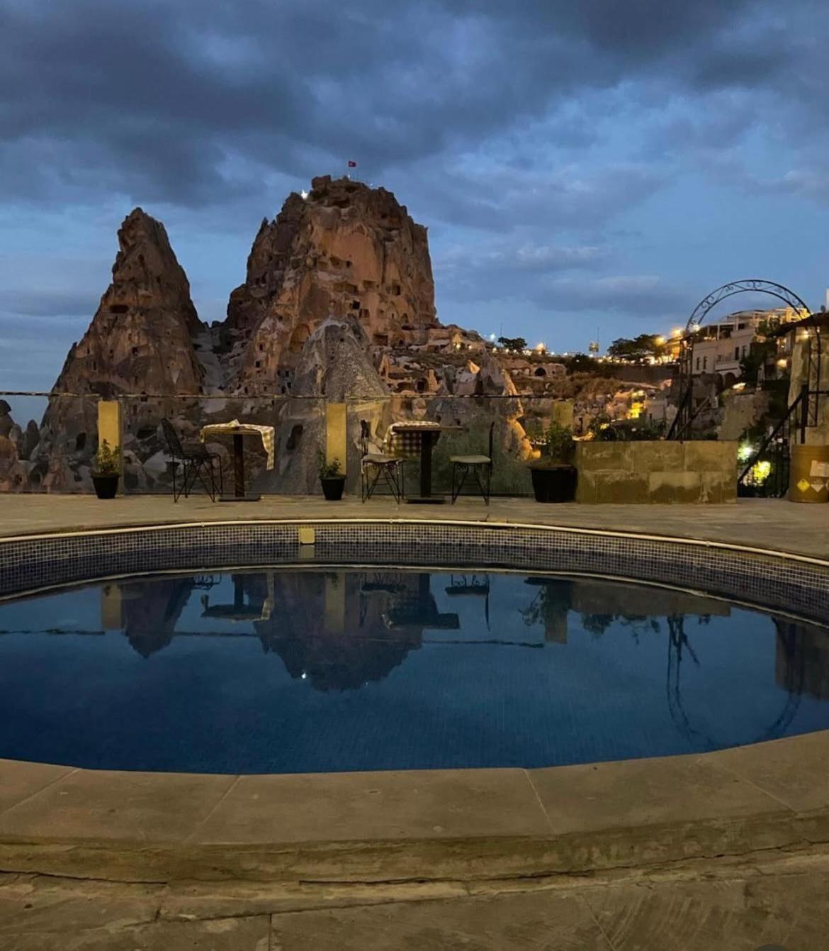 Hermes Cave Hotel อุตชิซาร์ ภายนอก รูปภาพ