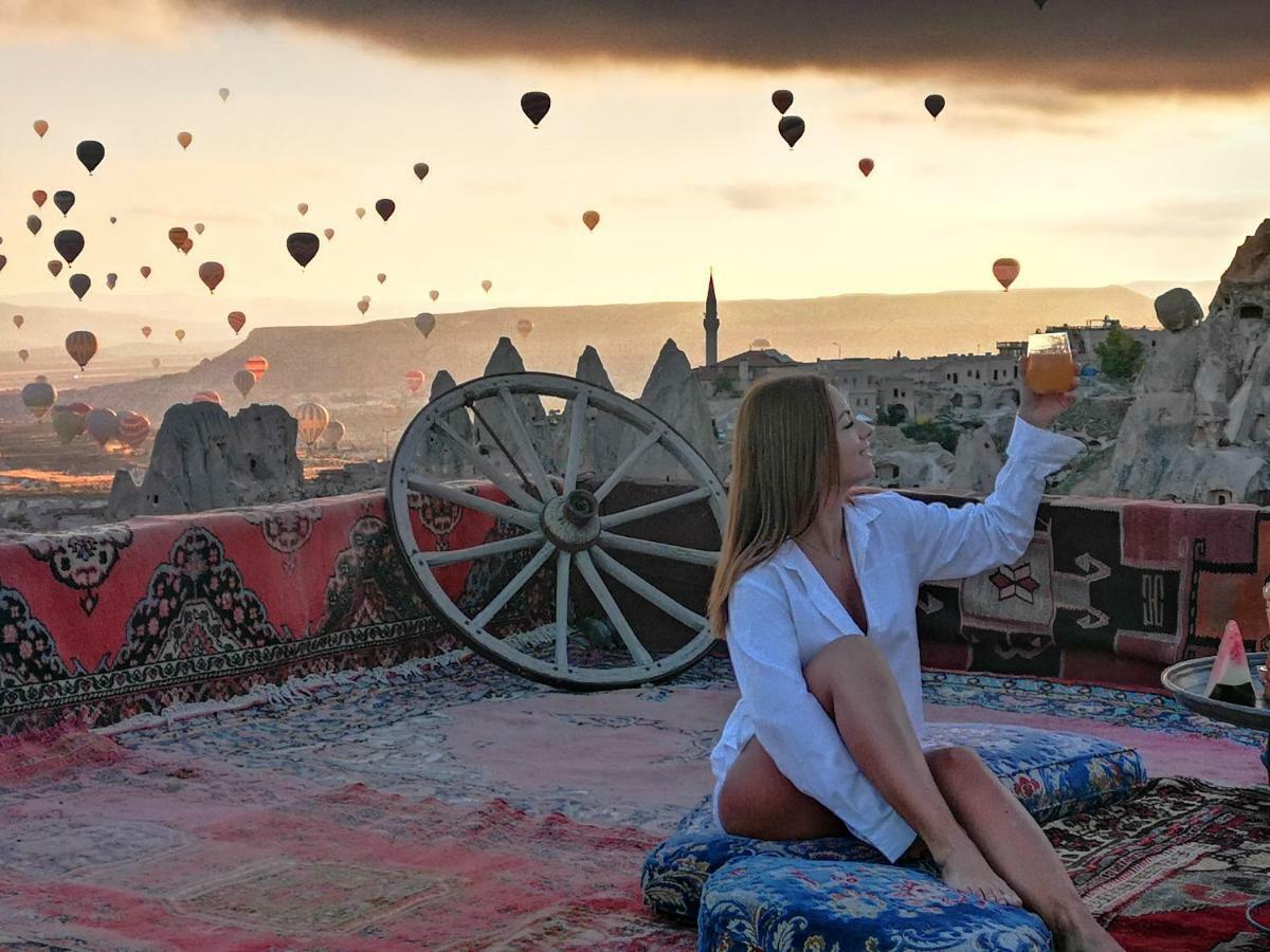 Hermes Cave Hotel อุตชิซาร์ ภายนอก รูปภาพ